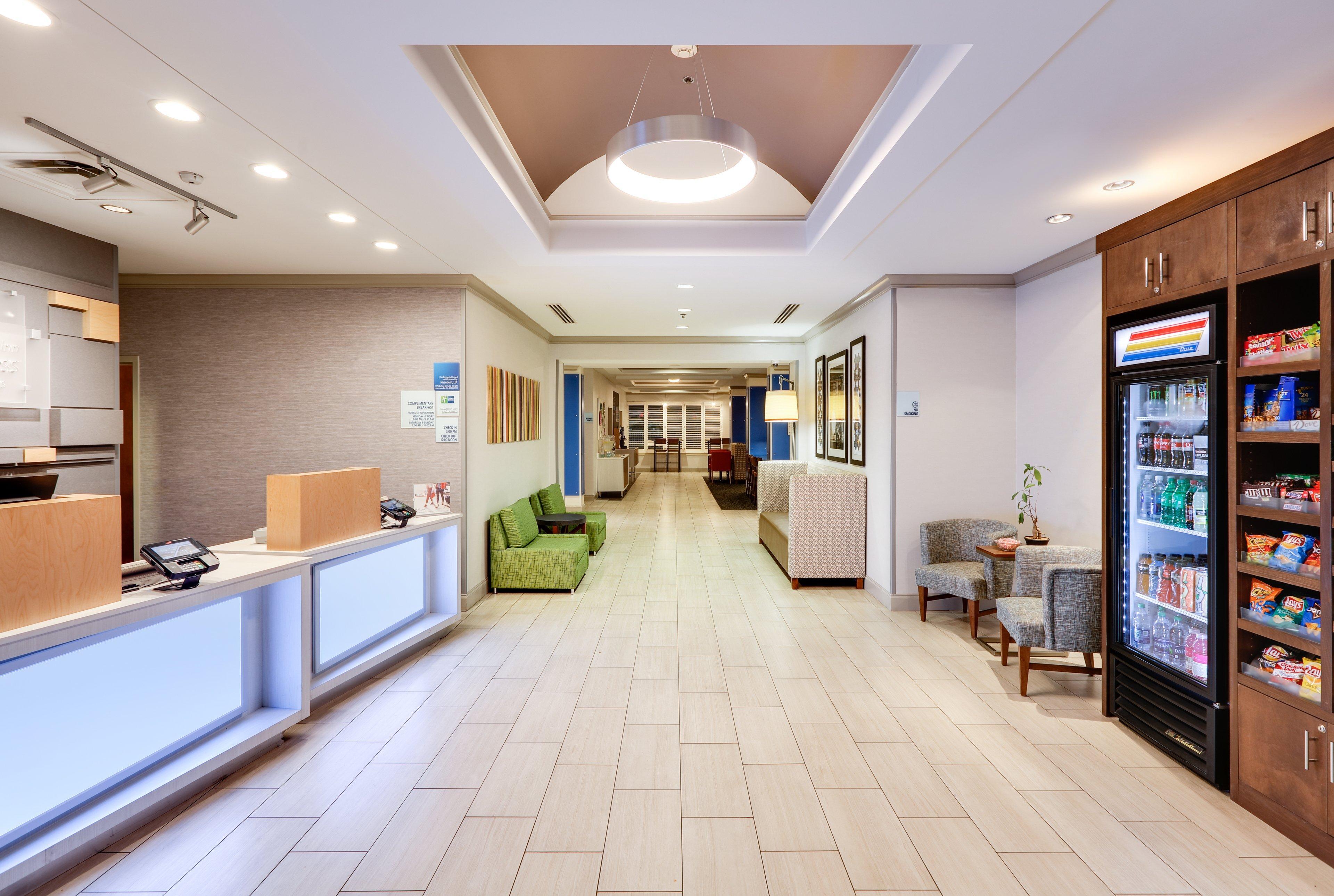 Holiday Inn Express Hotel & Suites Dublin, An Ihg Hotel Extérieur photo