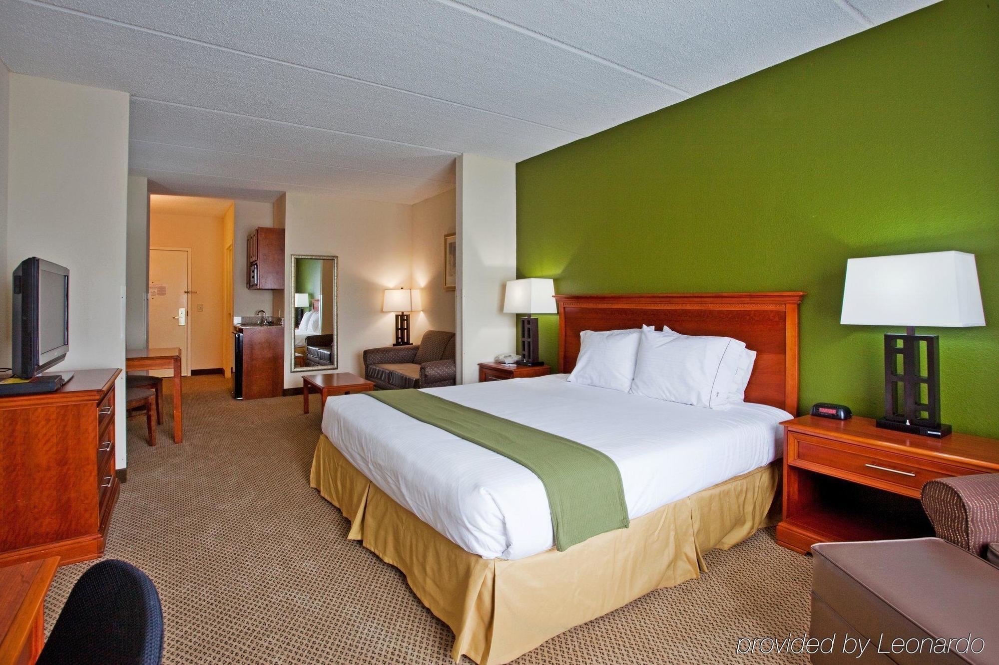 Holiday Inn Express Hotel & Suites Dublin, An Ihg Hotel Chambre photo