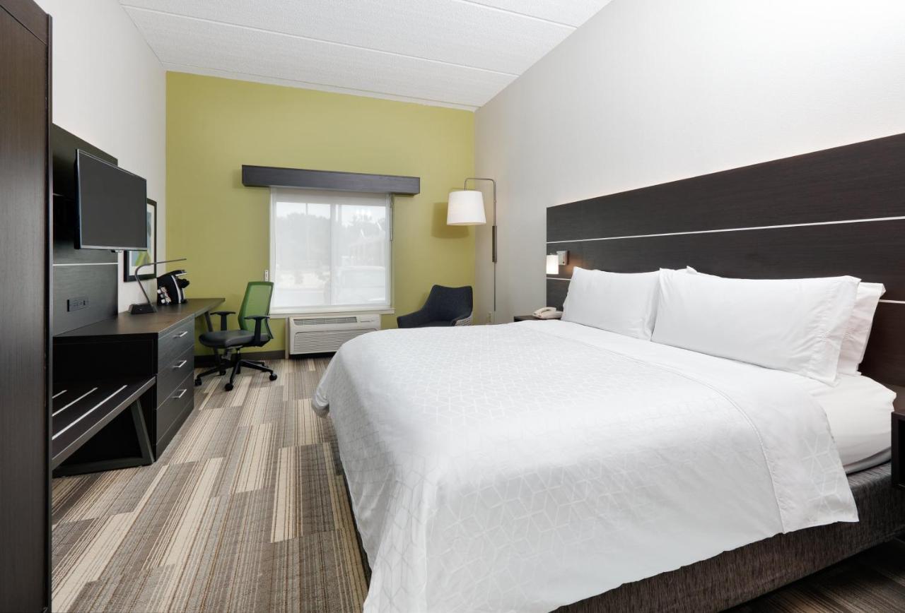 Holiday Inn Express Hotel & Suites Dublin, An Ihg Hotel Extérieur photo